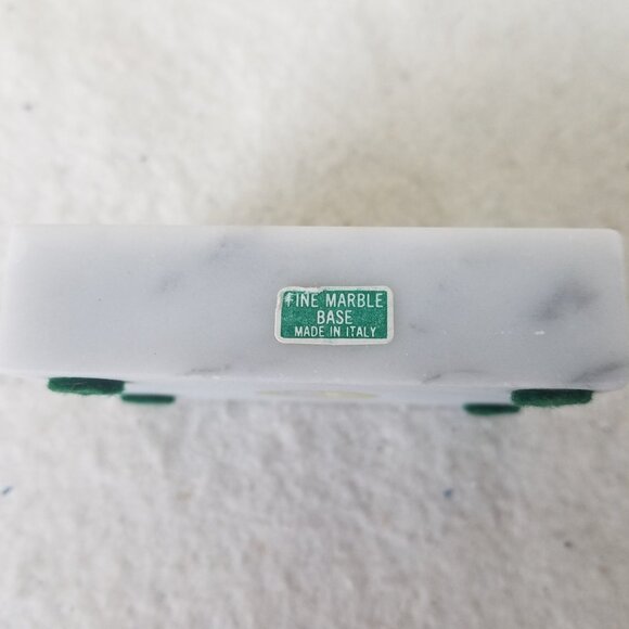 Vintage 1987 Girl Scouts USA 22 Cent USPS Stamp on marble base paperweight - Picture 5 of 6